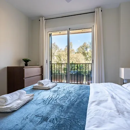 Seaside Bliss 2br With Tranquil Terrace Pool And Parking * Fuengirola