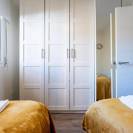 Seaside Bliss 2br With Tranquil Terrace Pool And Parking Apartment Fuengirola
