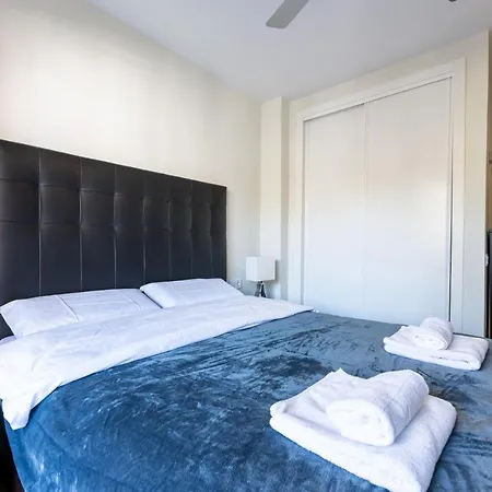 Seaside Bliss 2br With Tranquil Terrace Pool And Parking Apartment Fuengirola
